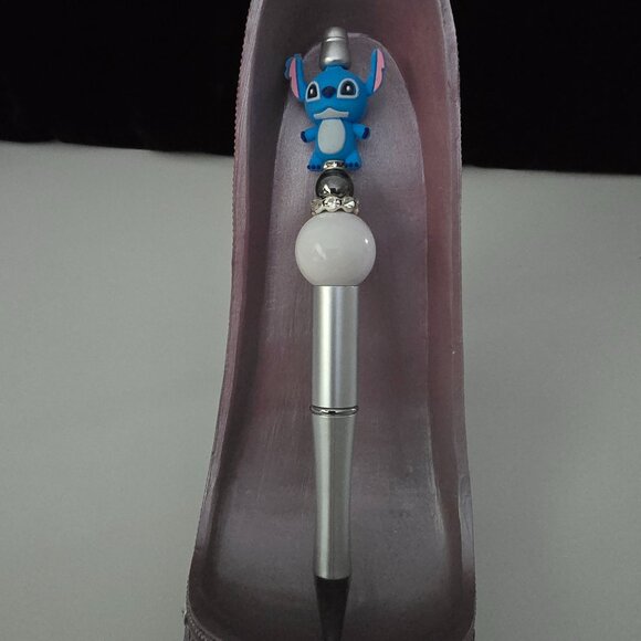 Stitch - Pretty Pens by PenGwensPosh w/Black Ink-Custom w/Large White Bead - Picture 2 of 2